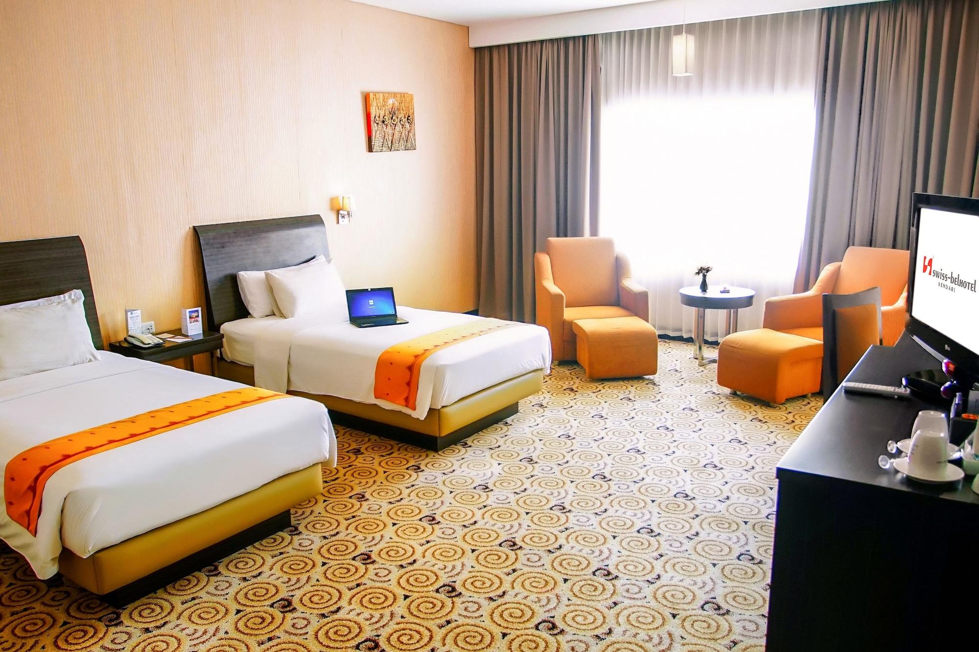 Swiss-Belhotel Кендари Екстериор снимка